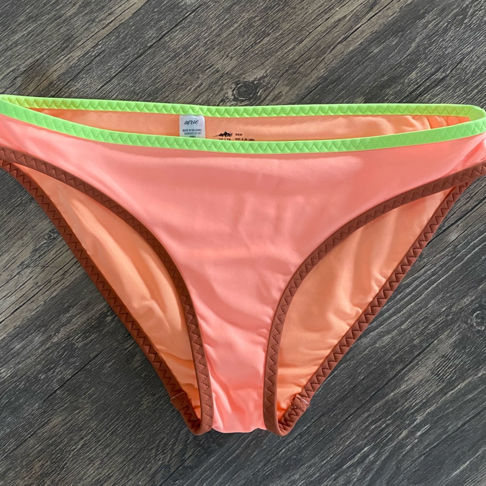 NWOT Aerie swim bottoms